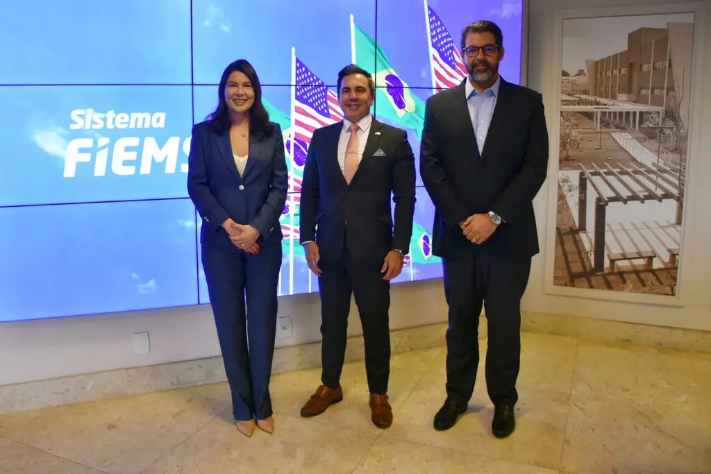Fiems reúne empresários em encontro com cônsul-geral dos Estados Unidos