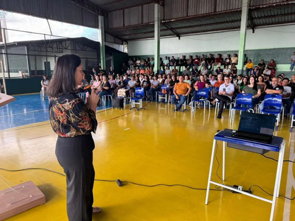 Audiência Pública sobre o Plano Municipal de Educação de Paranhos