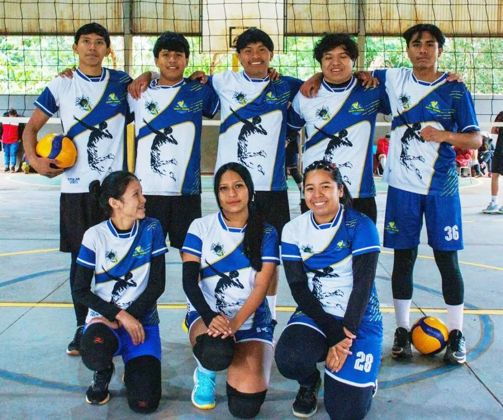 Campeonato de vôlei misto reúne equipes da região em Amambai Campeonato de vôlei misto reúne equipes da região em Amambai