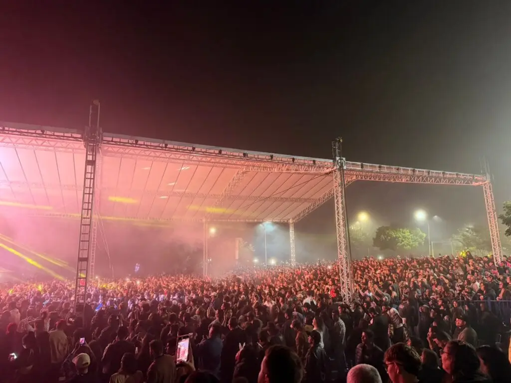Show de Pedro Paulo e Alex marca os 46 anos de Sete Quedas e registra recorde de público