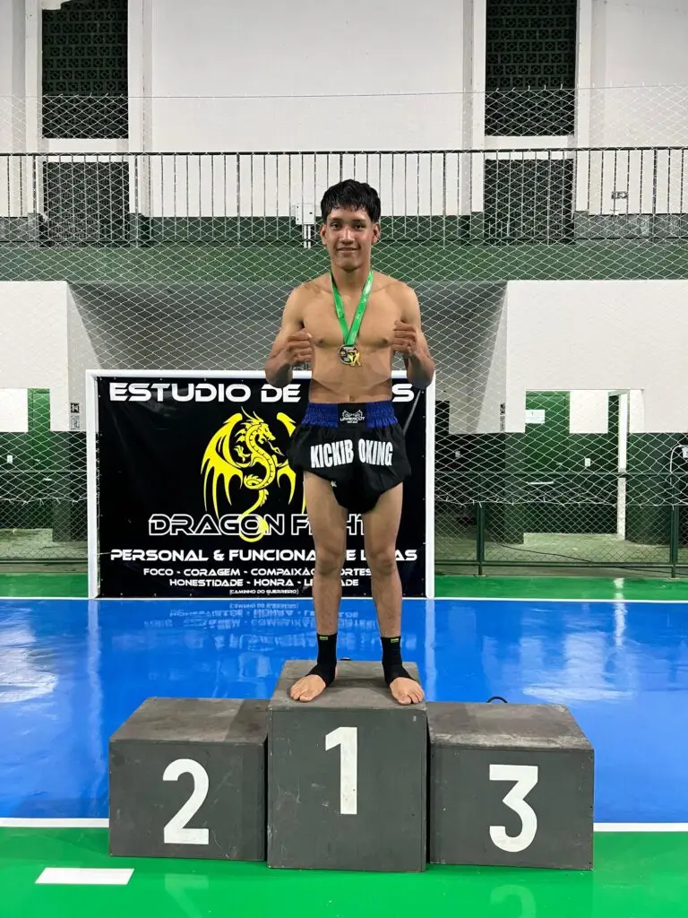 Equipe Black Wolf de Paranhos participa do 2° Open Bonito de Kickboxing