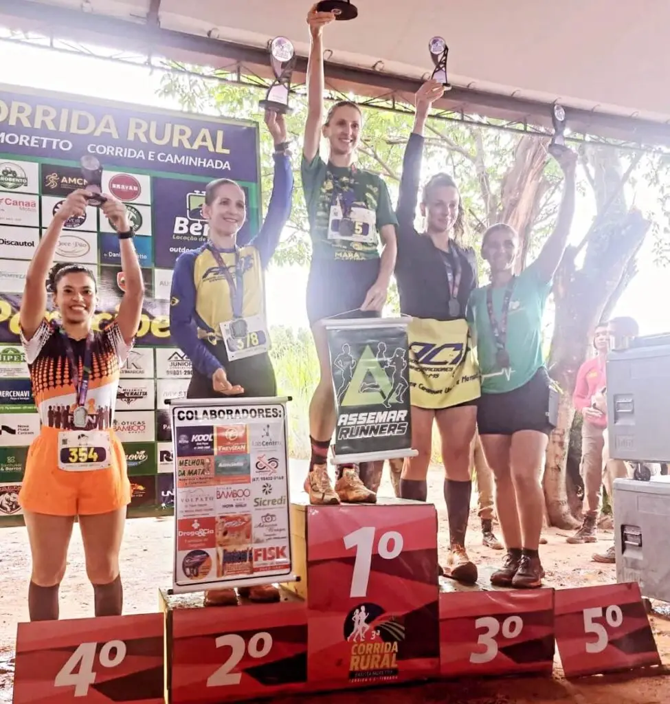 Atletismo de Coronel Sapucaia conquista seis pódios em corrida pedestre em Naviraí