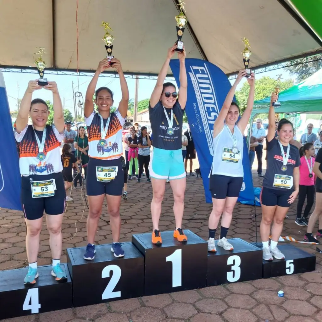 Atletismo de Coronel Sapucaia foi destaque em corridas pedestre em Aral Moreira e Caarapó