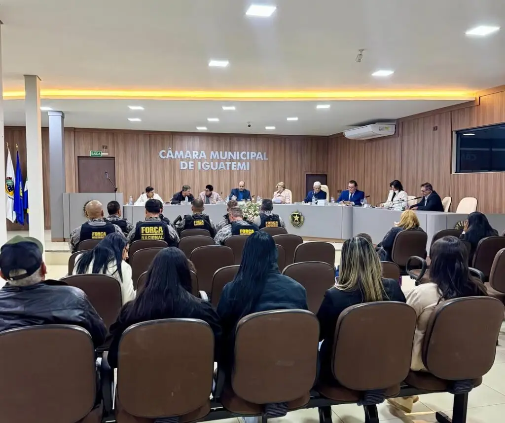 Câmara de Iguatemi homenageia policiais militares da Força Nacional por atuação na fronteira
