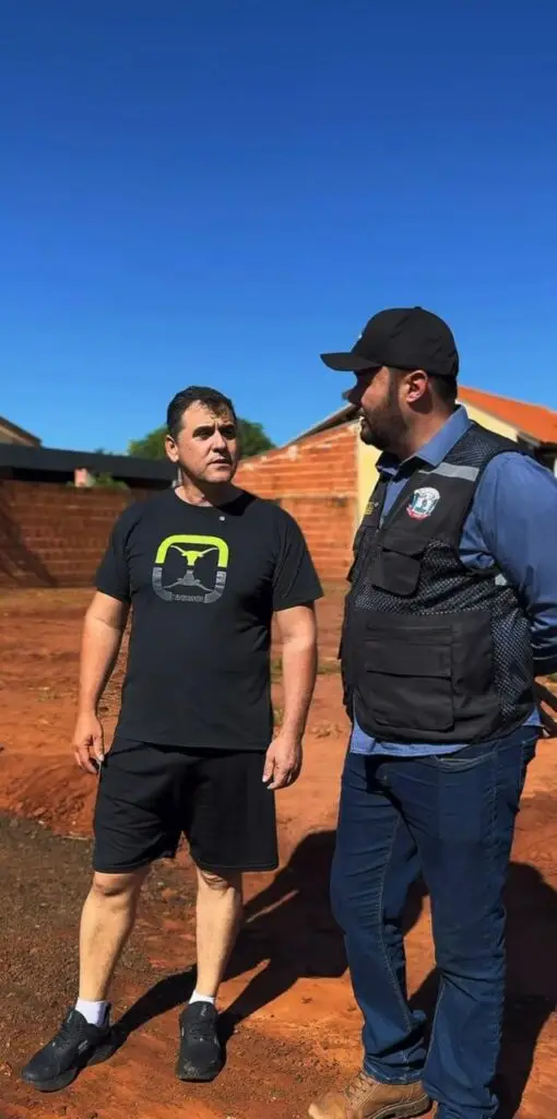 Caarapó: Vereador Nado Tozzi acompanha aplicação de fresado e reforça compromisso com o Jardim Adonai