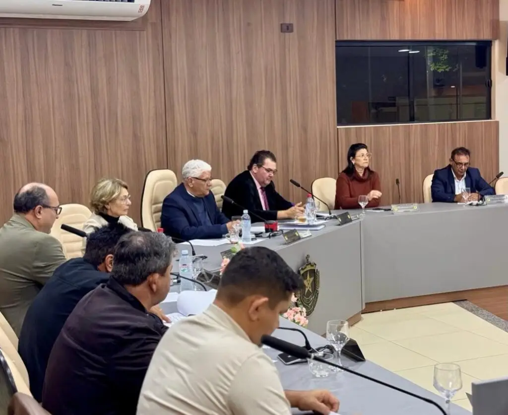Câmara de Iguatemi aprova planejamento orçamentário para 2027 e discute demandas da população Câmara de Iguatemi aprova planejamento orçamentário para 2027 e discute demandas da população