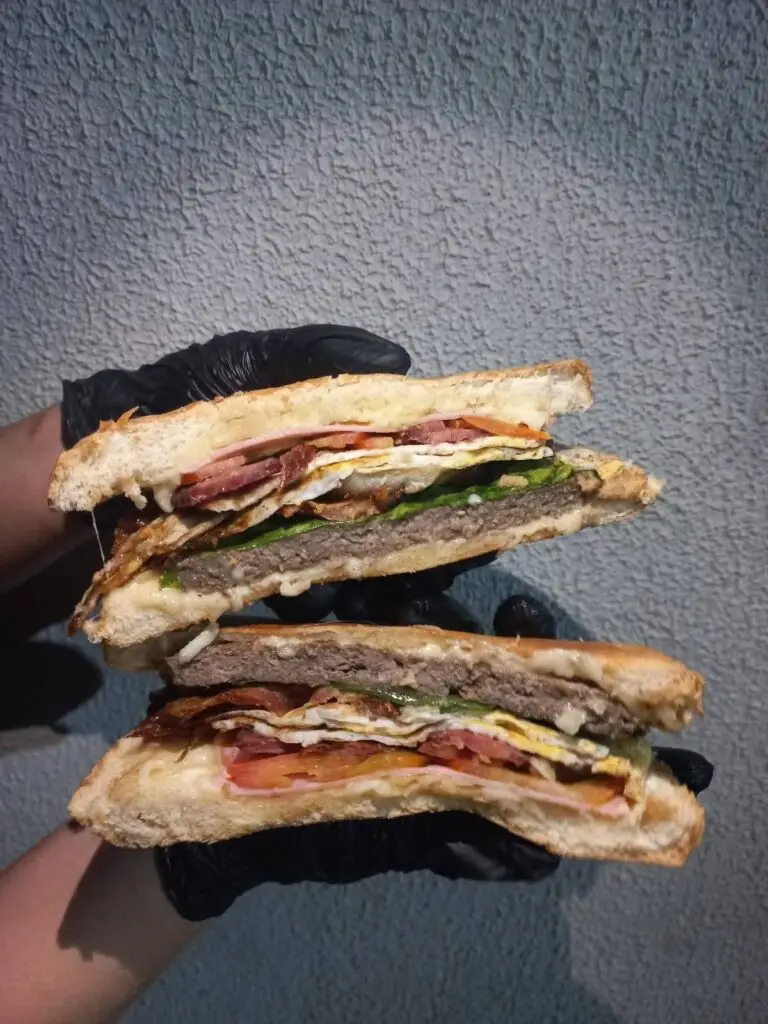 Sabor Suculento: dedicação e sabor marcam a trajetória de um empreendimento amambaiense Sabor Suculento: dedicação e sabor marcam a trajetória de um empreendimento amambaiense