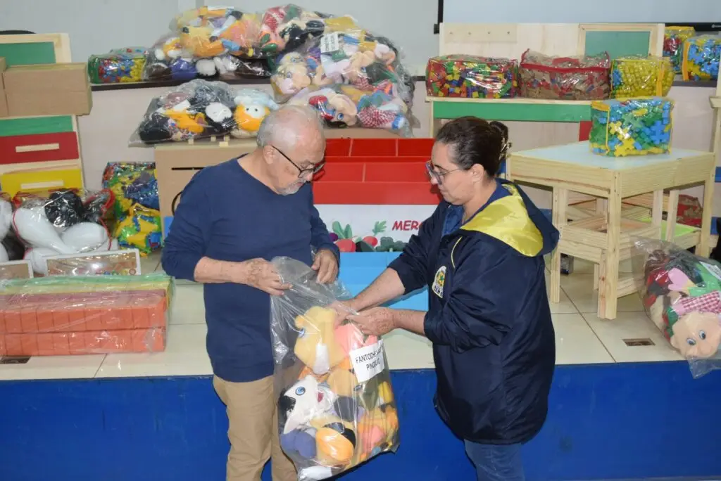 Com recursos próprios, Secretaria de Educação de Iguatemi realiza aquisição de brinquedos terapêuticos e pedagógicos Com recursos próprios, Secretaria de Educação de Iguatemi realiza aquisição de brinquedos terapêuticos e pedagógicos
