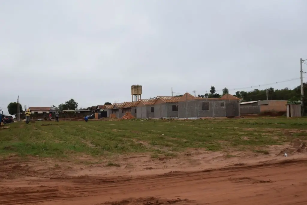 Iguatemi: Construção das unidades habitacionais no Bairro Stanislau Javolski continua em ritmo acelerado Iguatemi: Construção das unidades habitacionais no Bairro Stanislau Javolski continua em ritmo acelerado