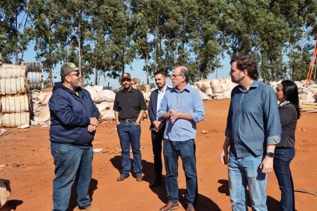 Prefeito de Amambai encerra missão técnica em Chapadão do Sul com foco em inovação e gestão pública