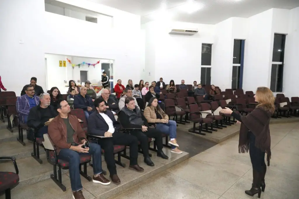 CONSEG de Mundo Novo reúne autoridades para discutir segurança pública e ações preventivas CONSEG de Mundo Novo reúne autoridades para discutir segurança pública e ações preventivas