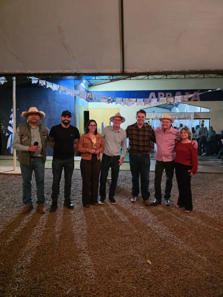Amambai: Escola Municipal Novo Horizonte realizou tradicional Arraiá Amambai: Escola Municipal Novo Horizonte realizou tradicional Arraiá