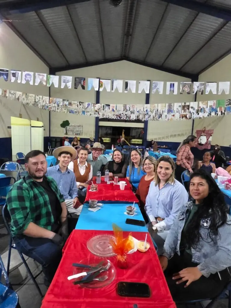 Amambai: Escola Municipal Novo Horizonte realizou tradicional Arraiá Amambai: Escola Municipal Novo Horizonte realizou tradicional Arraiá